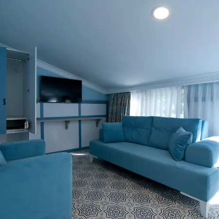 Center Hill Suites Hotel 2*