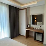 Center Hill