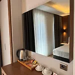 Otel Center Hill