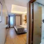 Отель Center Hill Стамбул