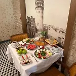 Center Hill Отель 2*