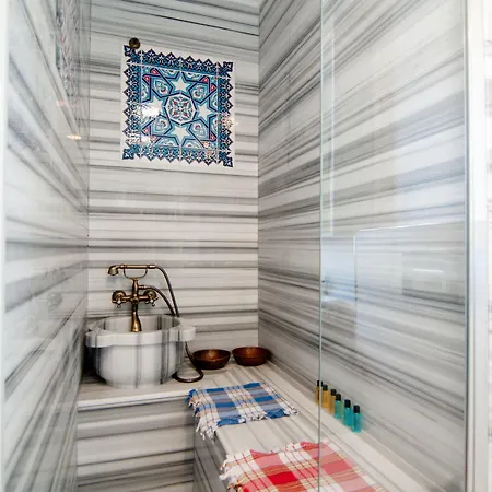 Hotel Center Hill Hotel