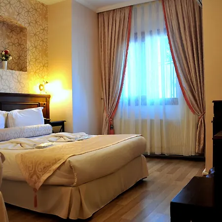 Center Hill Hotel 2*