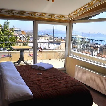 Hotel Center Hill Hotel