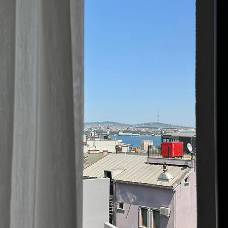 Center Hill Hotel 2*