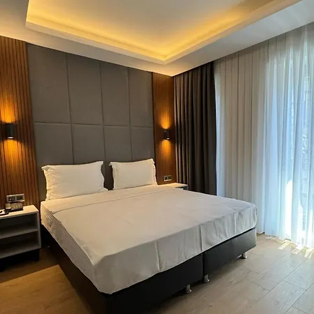 Center Hill Hotel 2*