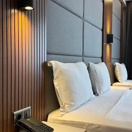 Center Hill Hotel Hotel