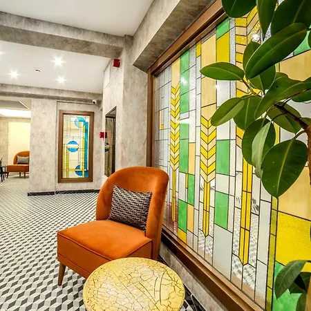 Center Hill Hotel 2*