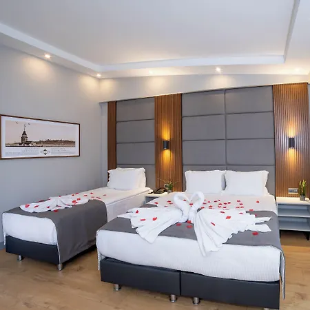 Hotel Center Hill 2*