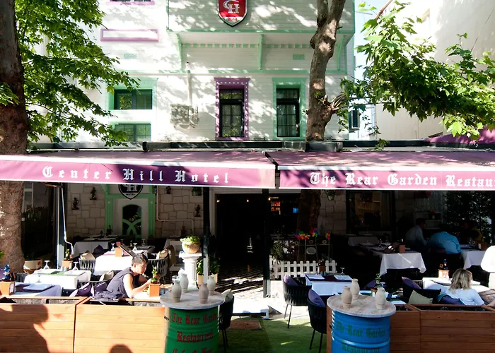 Center Hill فندق