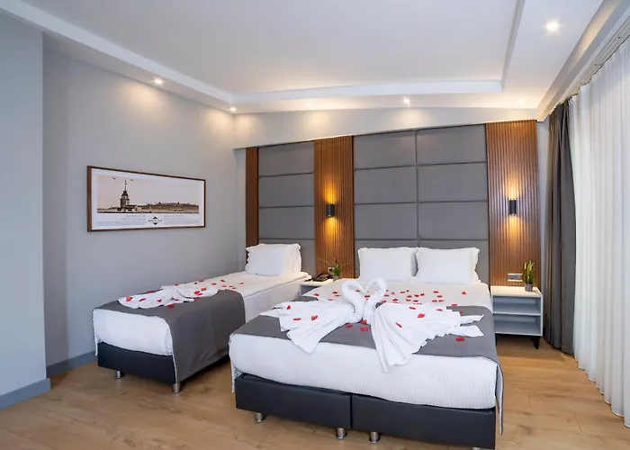 فندق Center Hill 2*