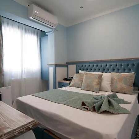 Center Hill Hotel 2*