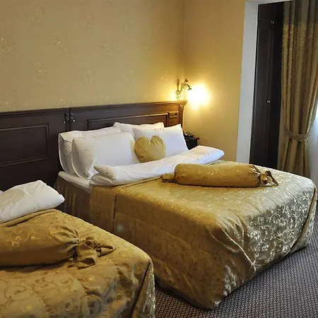 Hotel Center Hill