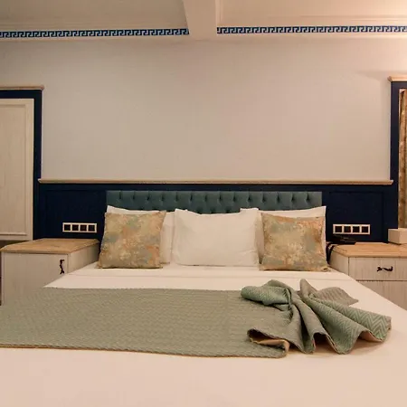 Center Hill Hotel 2*