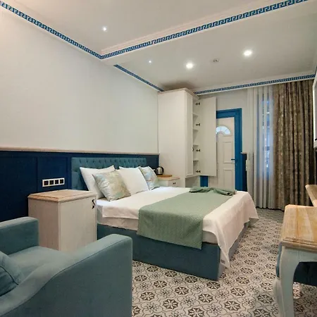 Center Hill Hotel