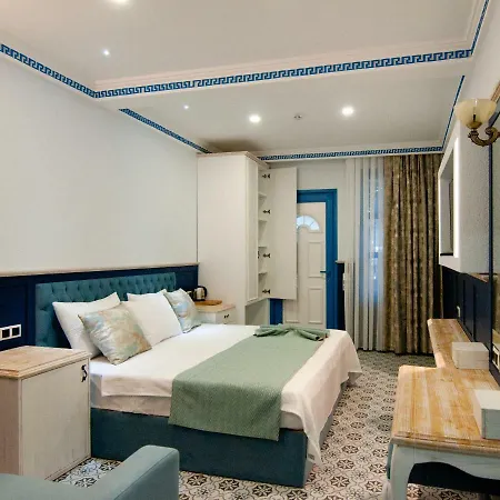 Center Hill Hotel